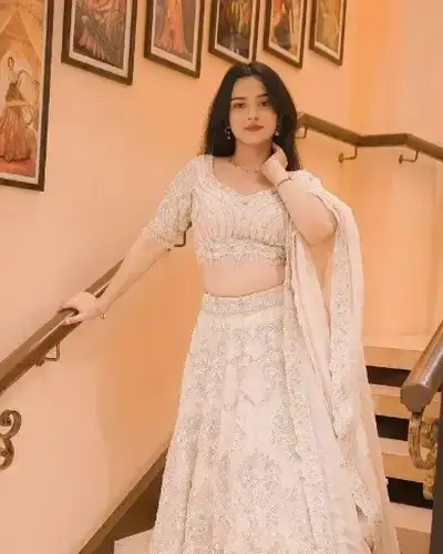 Escort Gondal